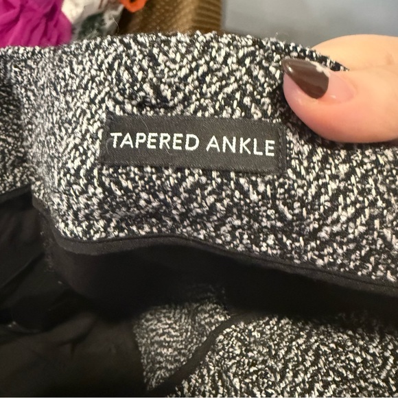 White House Black Market Tapered Ankle Trouser Pants, size 2 - Picture 2 of 7
